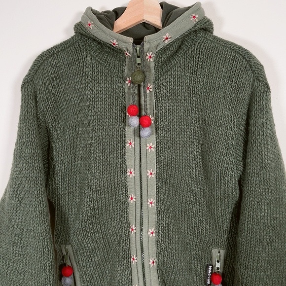 LAUNDROMAT | CHUNKY GREEN WOOL CARDIGAN - Picture 3 of 14